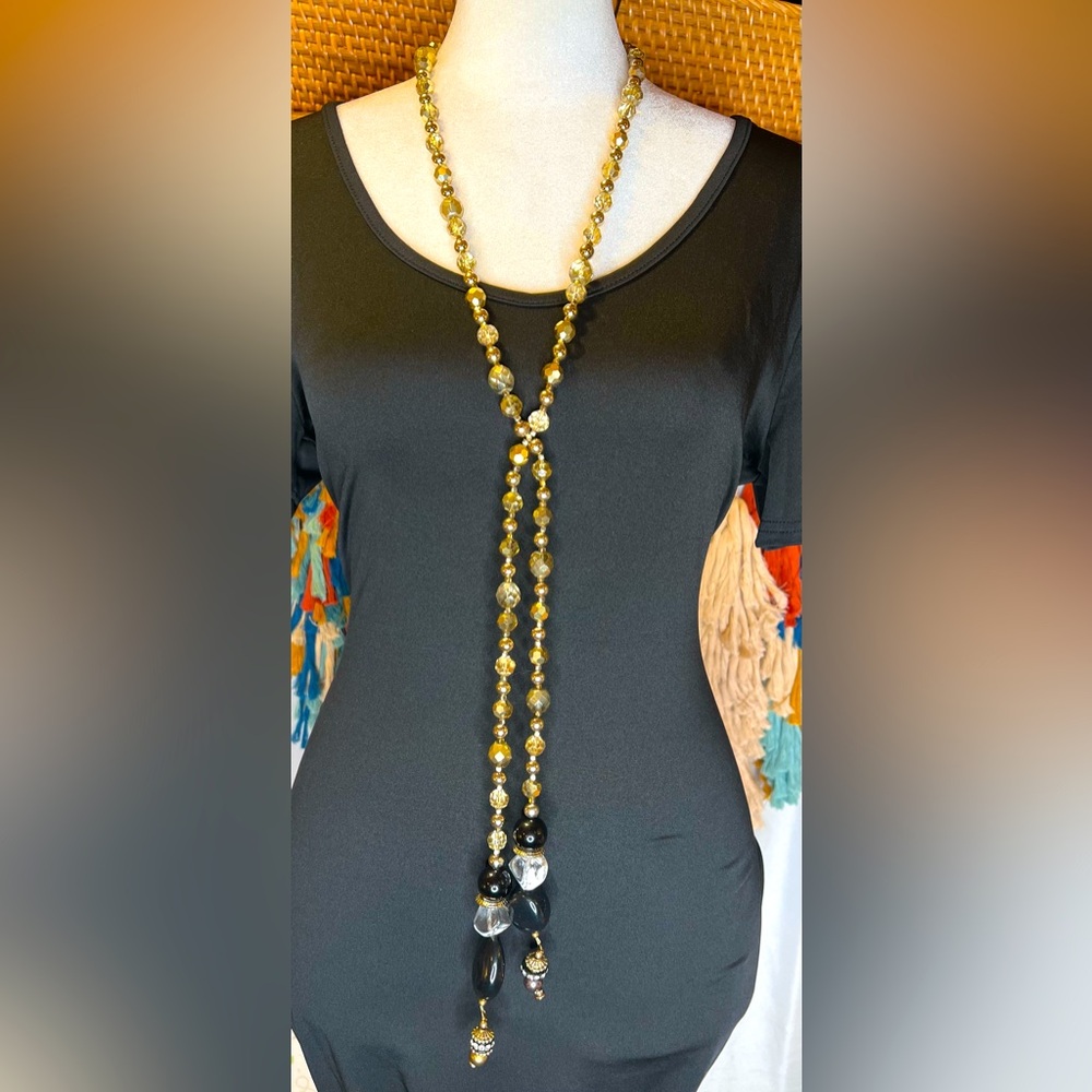 Stylish Black and Gold Y Drop Necklace